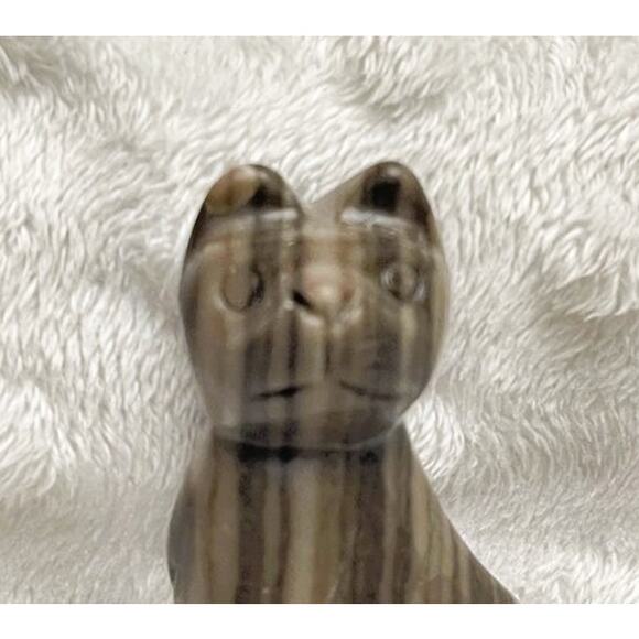 Vintage Hand Carved Polished Tigers Eye 2" Cat Figure - Picture 7 of 7